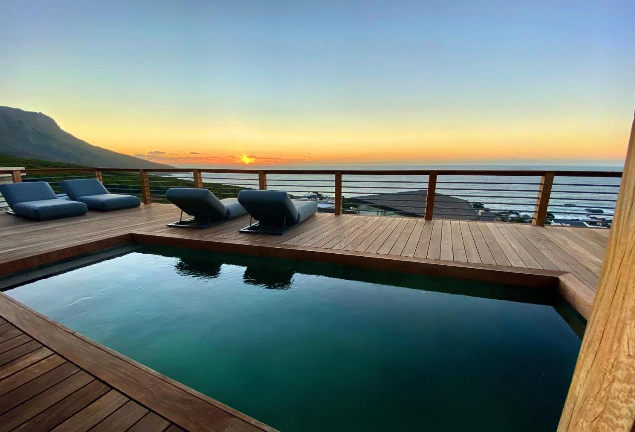 Pousada La Baia Camps Bay *